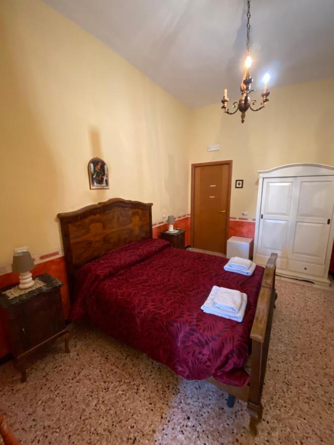 B&B Fabiola Pompei Exterior photo